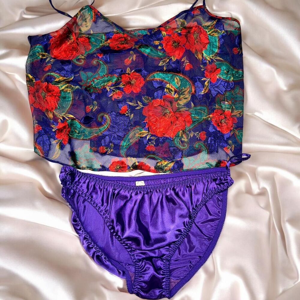 Vintage Y2K Cami and bloomers 2 piece set Size M coquette lingerie whimsygoth